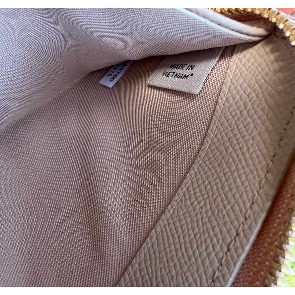 COACH Long Zip-Around Wallet Tan Pebble Leather with Gold Hardware AUTHENTIC - Picture 8 of 11